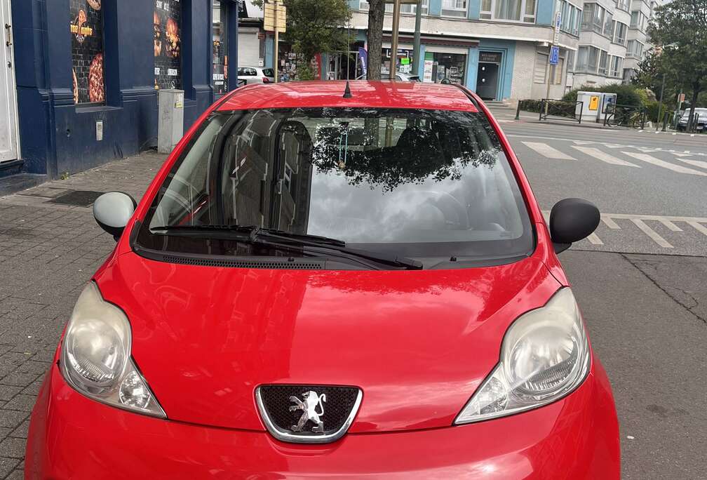 Peugeot 1.0i 12v Urban