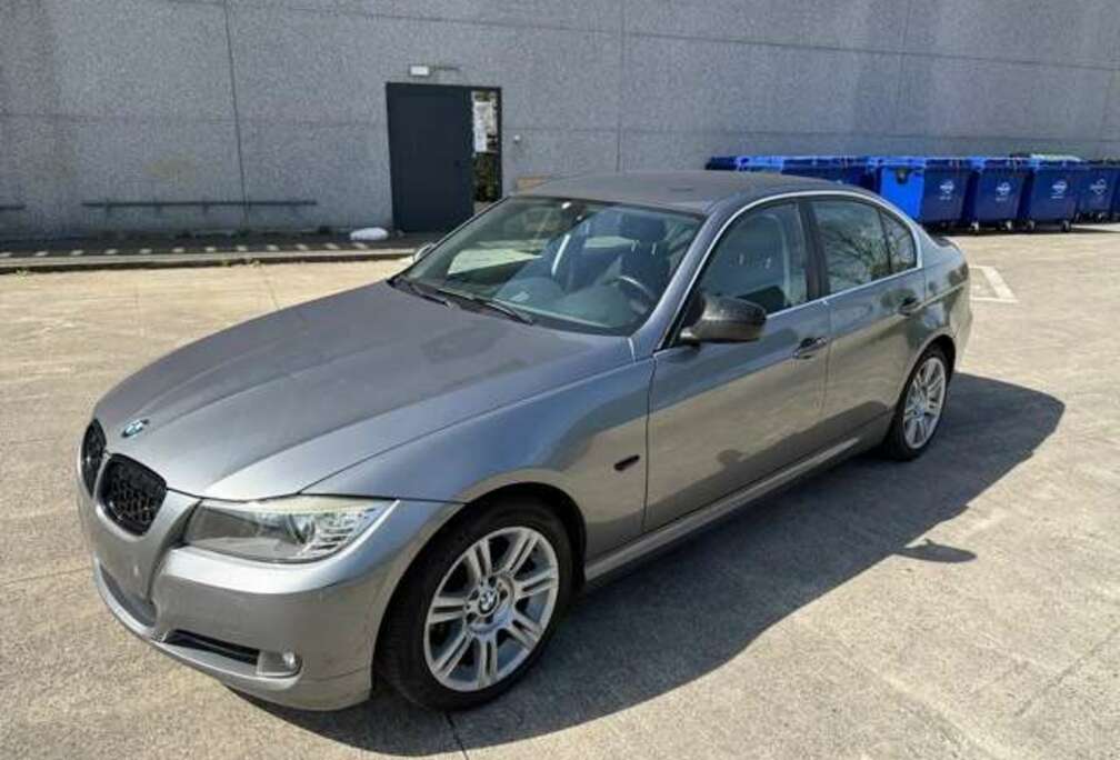 BMW 318i