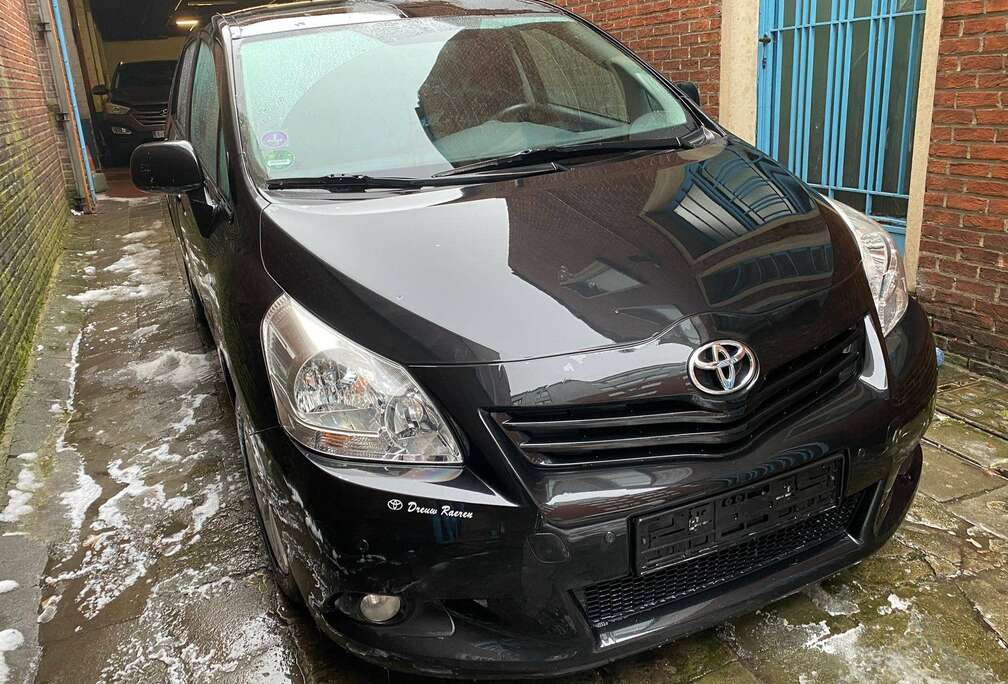 Toyota Verso 1.8i Comfort 7pl.