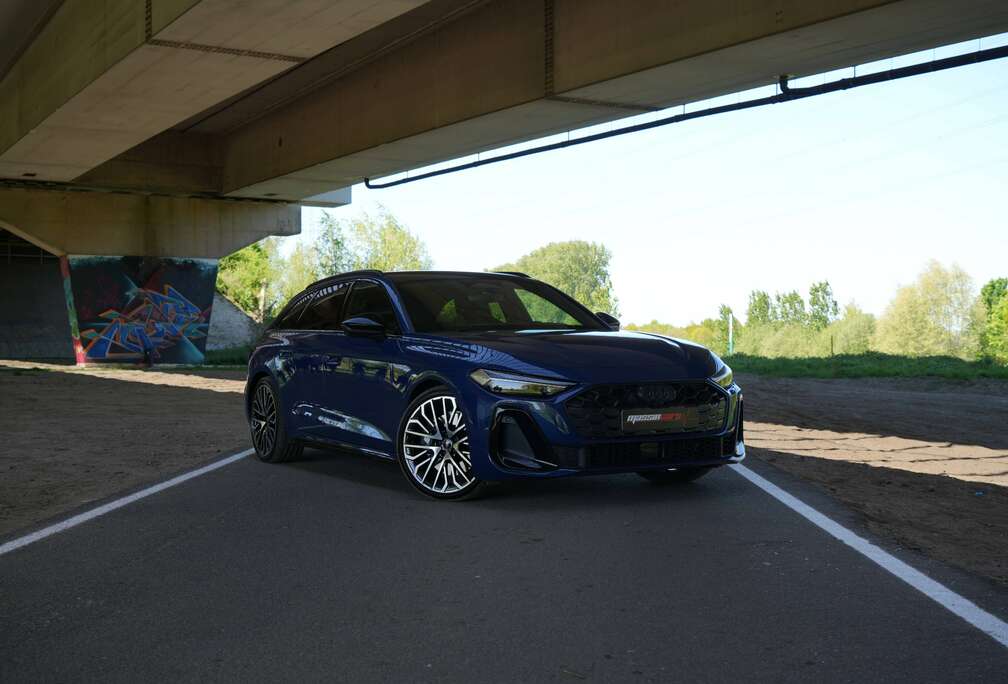 Audi Avant  QUATTRO  LED  8dkm  Trekhaak  1st Owner