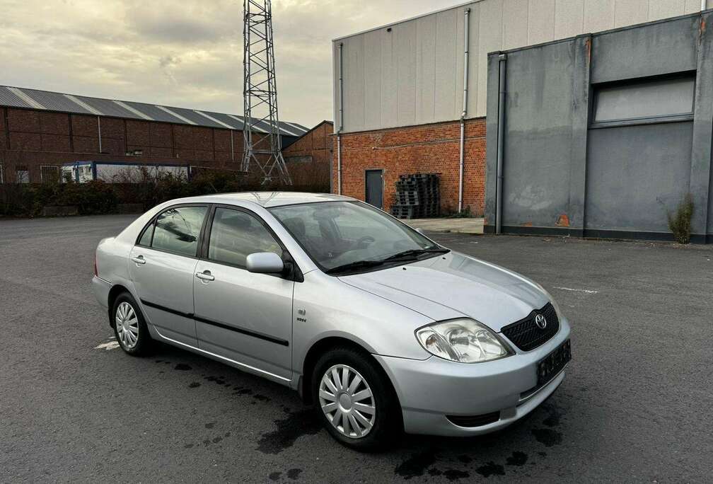 Toyota 1.6i VVT-i AIRCO CLIMATISÉ