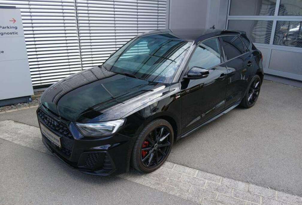Audi Sportback S-line 40 TFSI s-tronic