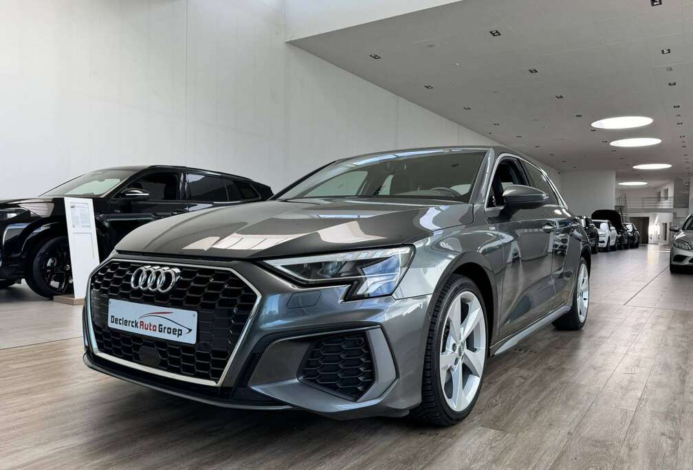 Audi SPORTBACK 35TFSI*6V*S-LINE*8.400KM*NIEUWSTAAT* ENIG IN BELGIE !!!