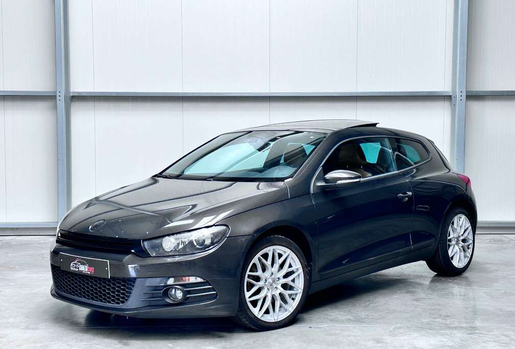 Volkswagen Scirocco 2.0 TSI DSG