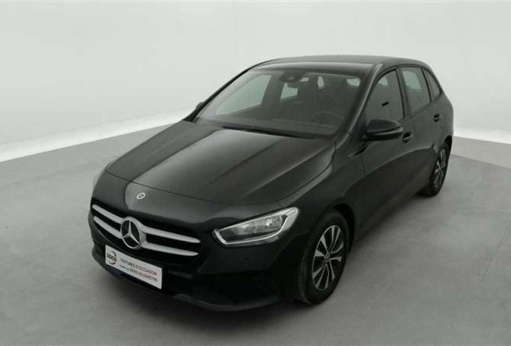 Mercedes-Benz B 180 Business Solution S-CUIR/NAVI/JA/PDC