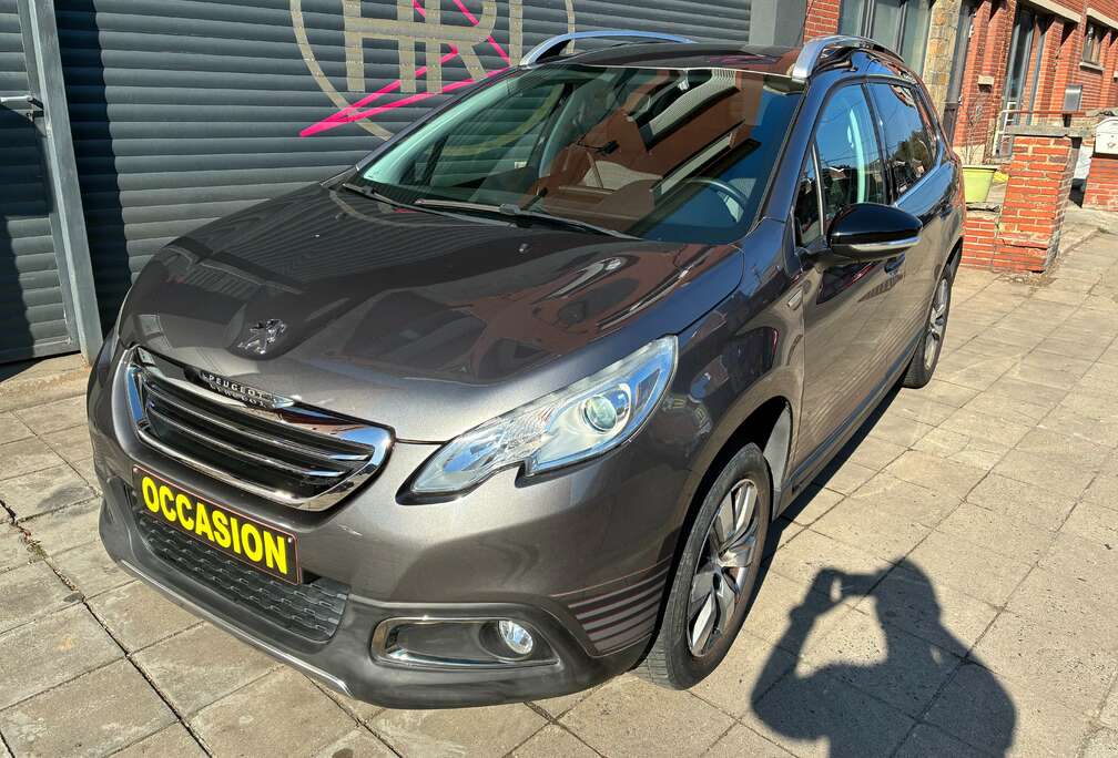 Peugeot 2008 1.2i PureTech Urban Cross 78000km