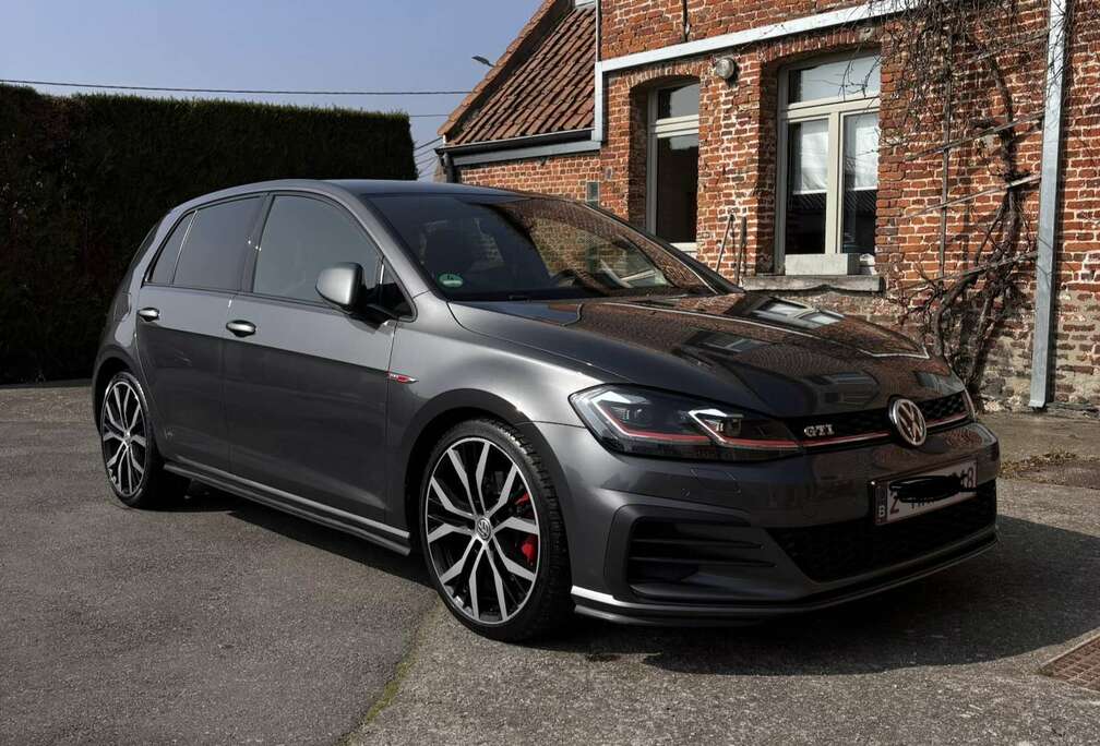 Volkswagen 2.0 TSI Performance DSG