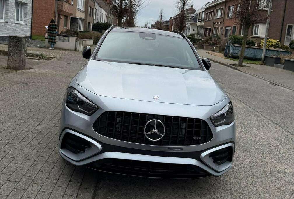 Mercedes-Benz GLA AMG 35 4-Matic
