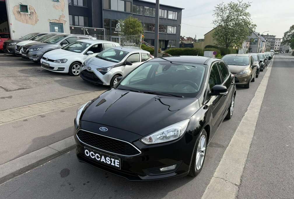 Ford Focus 1.0 EcoBoost Business Edition**12MGARANTIE**