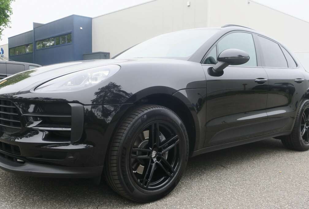 Porsche Macan 2.0 Turbo PDK
