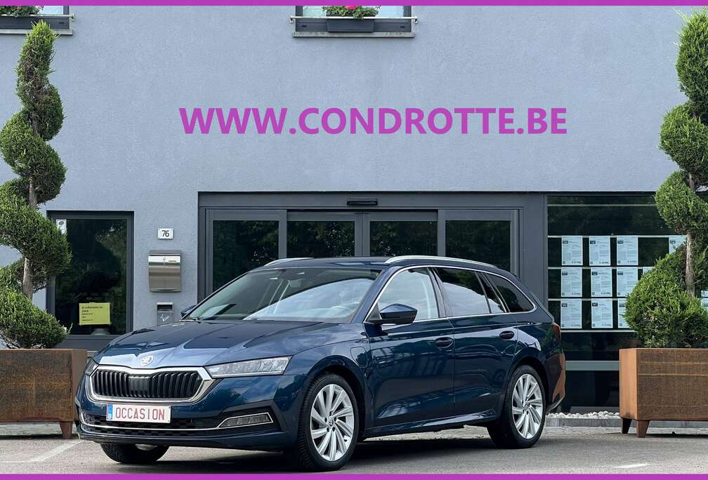 Skoda COMBI 1.4 TSI CLEVER 204 CV HYBRIDE