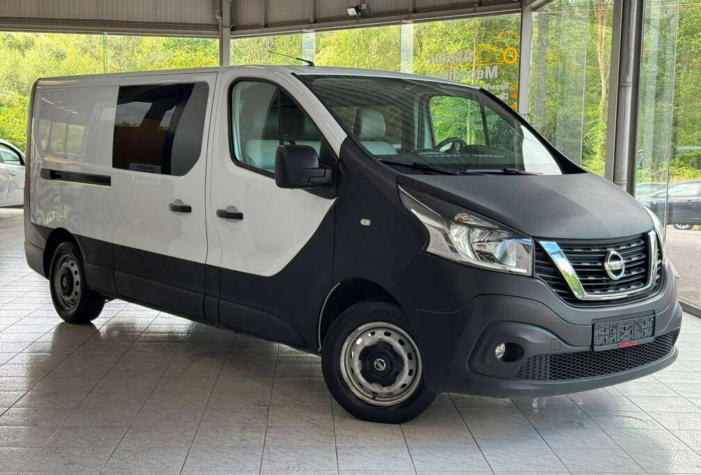 Nissan 2.0 DIESEL 120CV - 6 PLACES - TVA DEDUCTIBLE