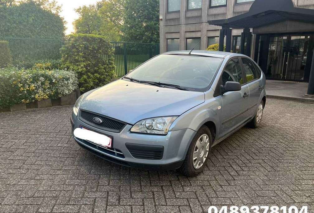 Ford 1.6i 16v Trend