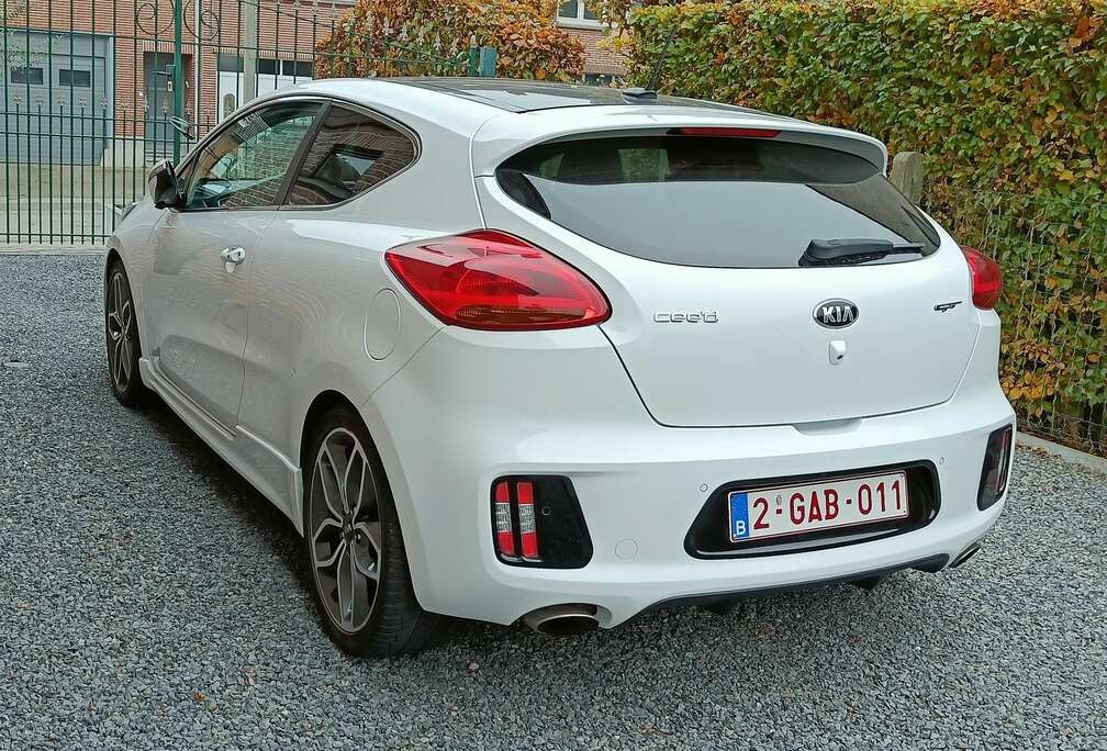 Kia pro Ceed 1.6 T-GDI GT-Challenge