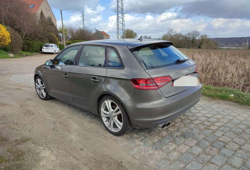 Audi A3 Sportback 1.4 TFSI Ambition S line