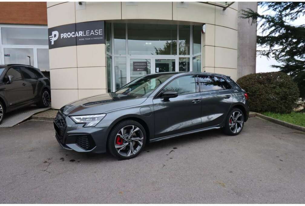 Audi Sportback 45 TFSI e S line/KEYLESS/KAMERA/ACC/18/S