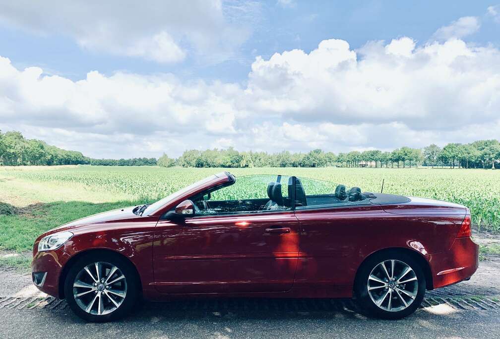 Volvo Cabriolet 2.0 D3 Summum