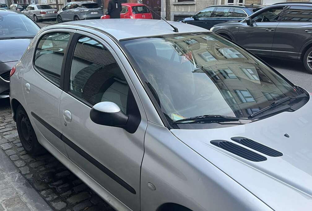 Peugeot 1.4i Enfant Terrible