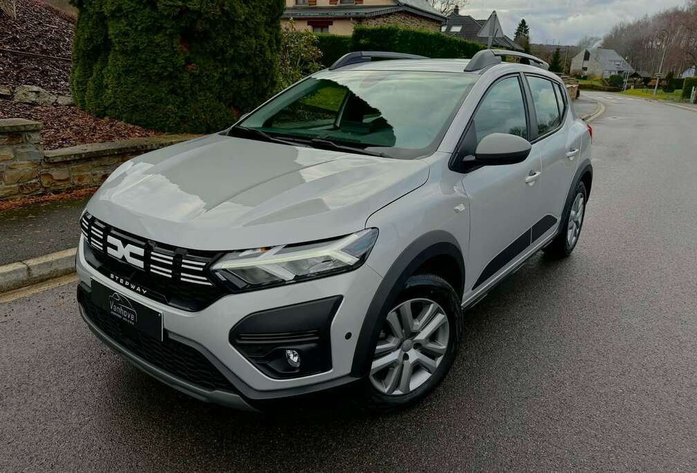 Dacia Sandero Stepway 1.0 TCe Expression CVT
