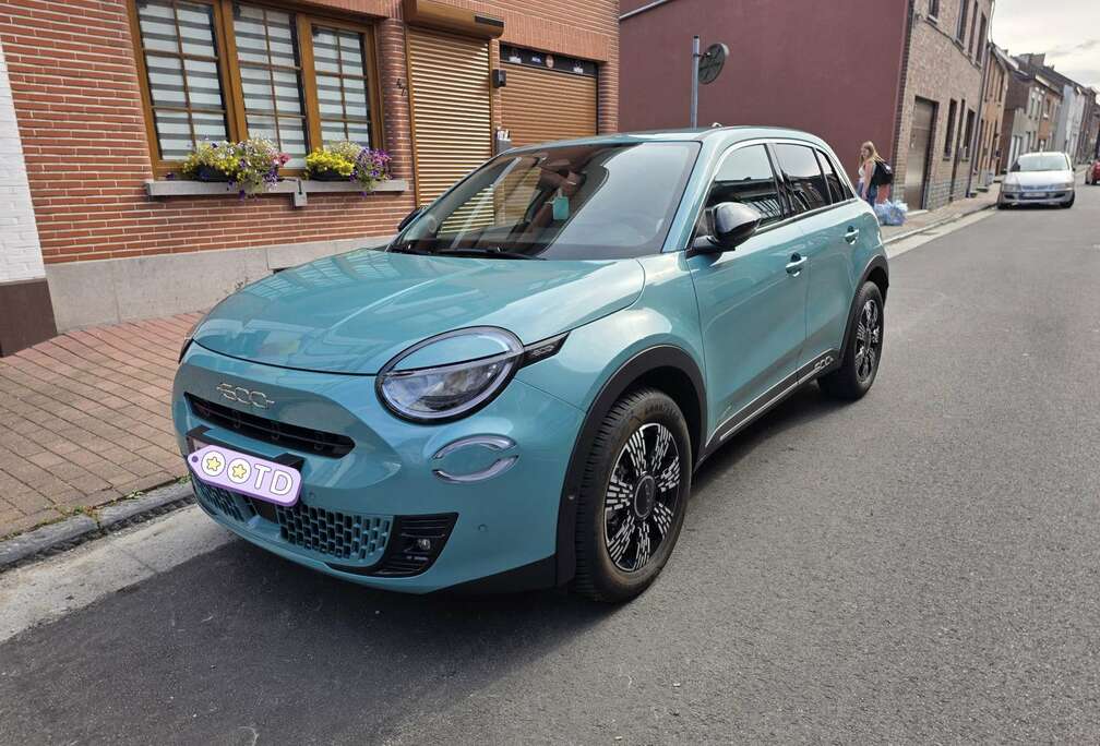 Fiat 1.2 Hybrid La Prima DCT