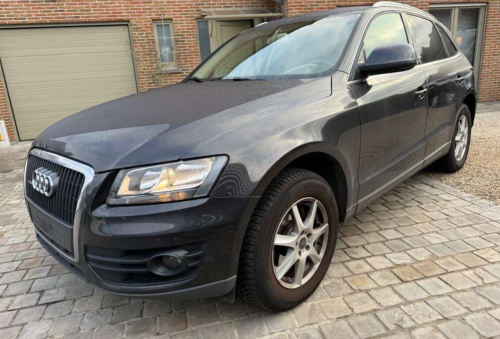 Audi Q5 2.0 TDi Quattro S line DPF S Tronic