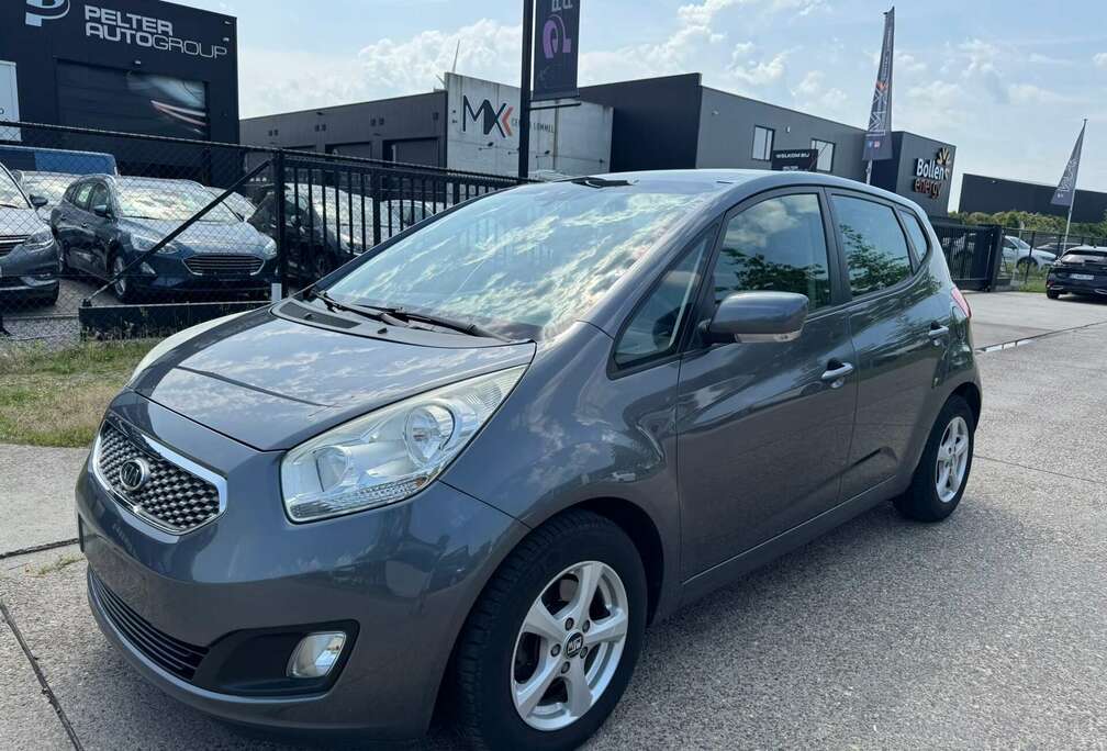 Kia 1.4 CRDi Airco Pano dak Trekahaak Gekeurd vvk