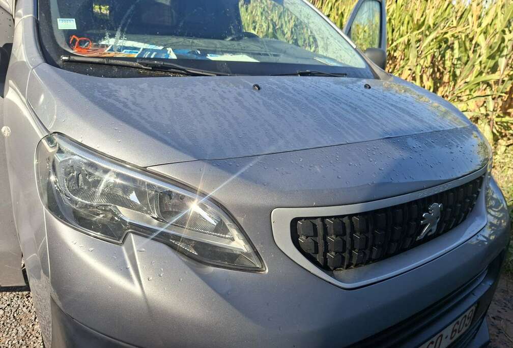 Peugeot 2.0 BlueHDi L2 Standard Premium S&S