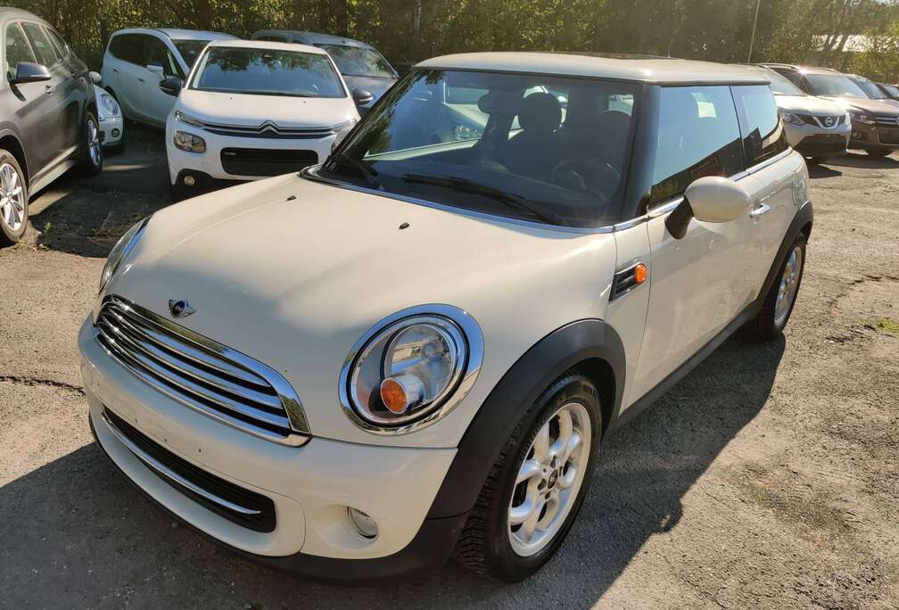 MINI Mini 1.6i Cooper