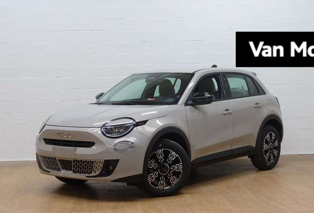 Fiat 1.2 Hybrid 145cv DCT Icon