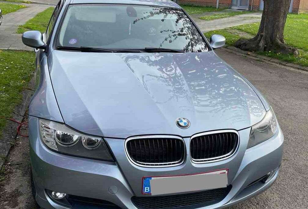 BMW 318i