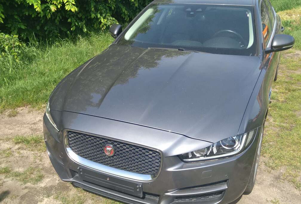 Jaguar XE 20d AWD Aut. Prestige