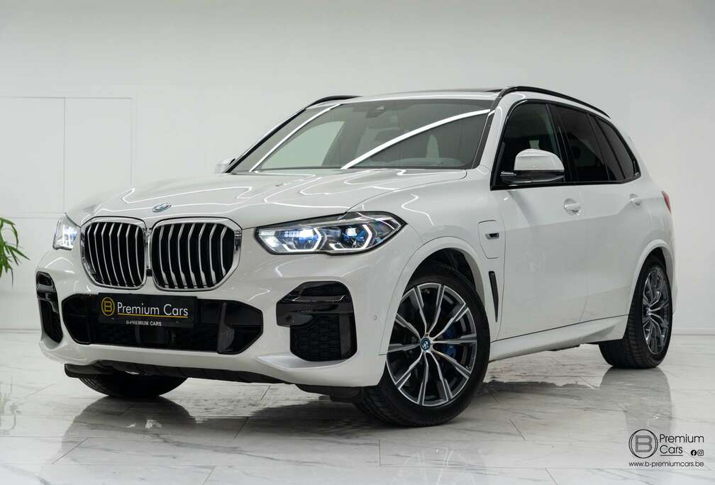 BMW xDrive45e M pro Laser, massage, acc, hud,Keyless