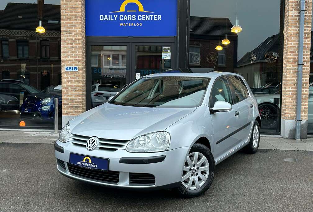 Volkswagen Golf 1.6i 16v FSI Comfortline 30 Years