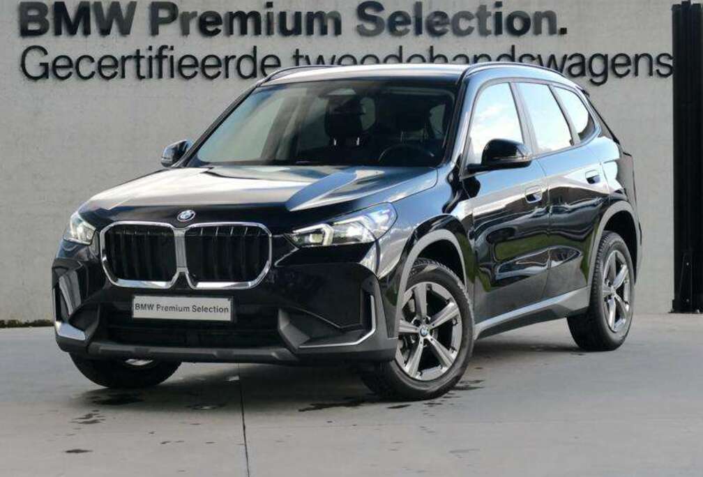 BMW sDrive18dA  CAMERA  APPLECAR  LED