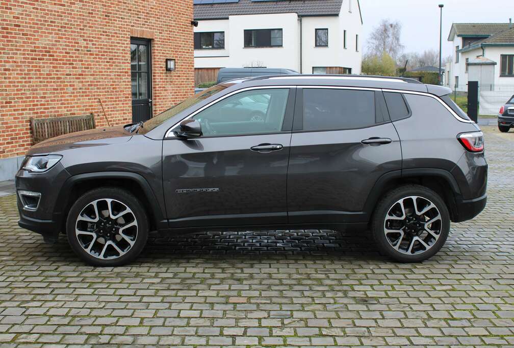 Jeep 1.3 Turbo 4x2 Automaat 46000km  Pano Dak