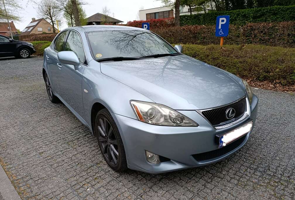 Lexus IS 220 2.2 D4D D-CAT Business