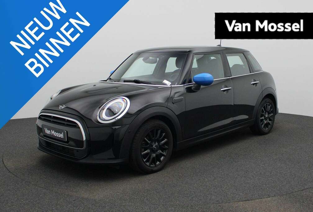 MINI Mini 5 door LED  PDC  NAVI  Unieke km stand