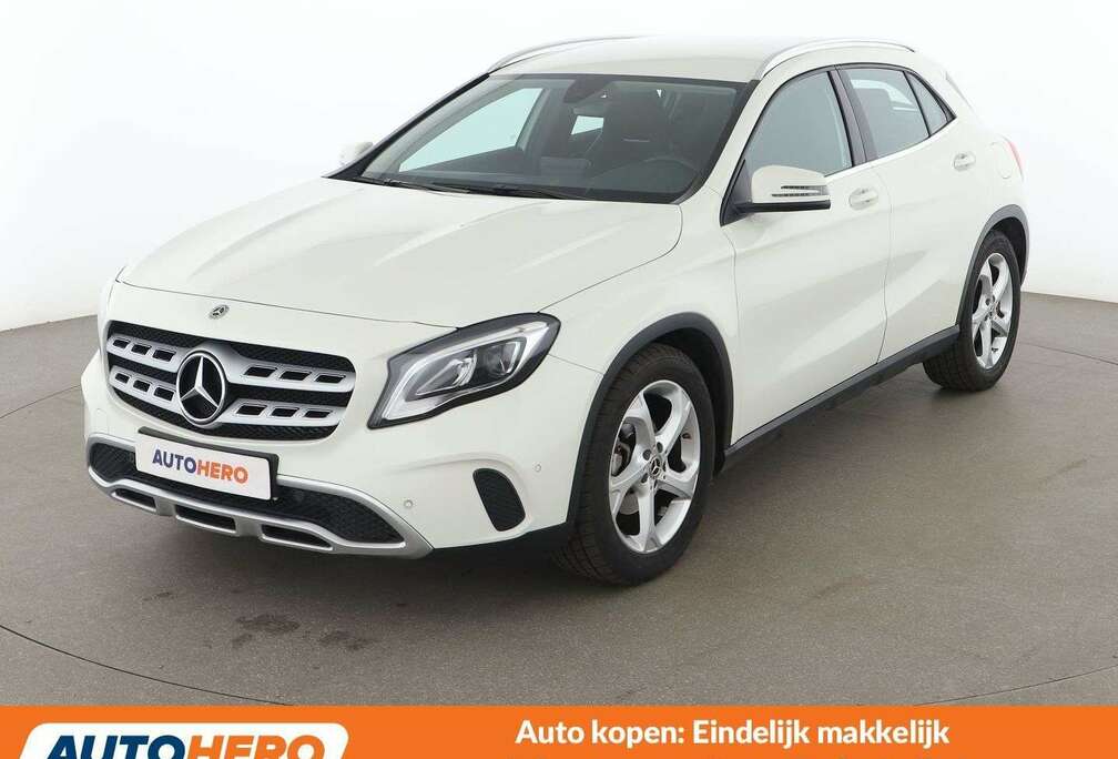 Mercedes-Benz GLA 180 Urban