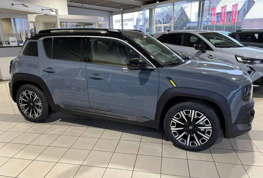 Renault R4 E-tech electric iconic 150 hp comfort range