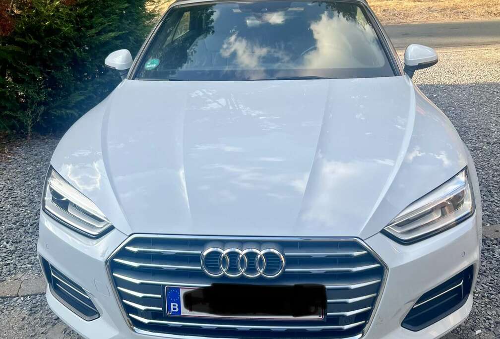 Audi Cabriolet 2.0 TDi Design S tronic