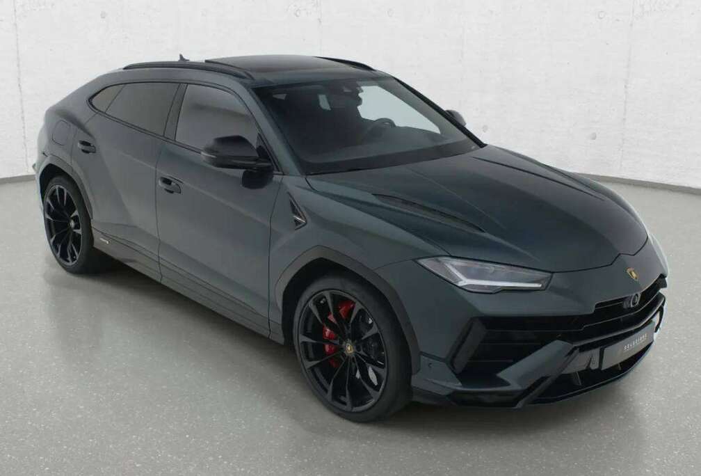 Lamborghini Urus S - 666hp - Verde Lares - Carbon Interior