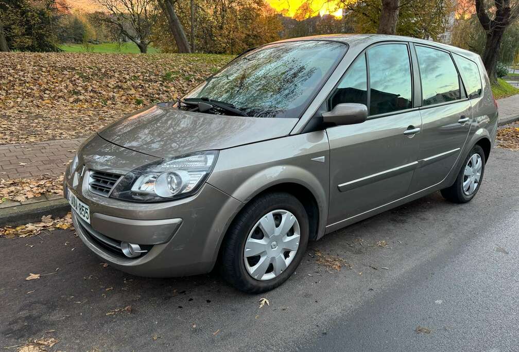 Renault Scénic 1.6i  7 places