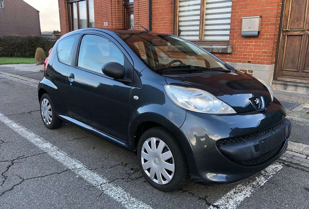 Peugeot 1.0i 12v Trendy 104000 kms