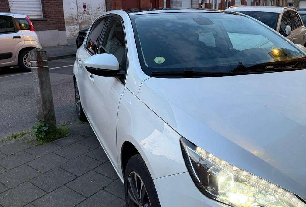 Peugeot 1.6 BlueHDi Feline STT