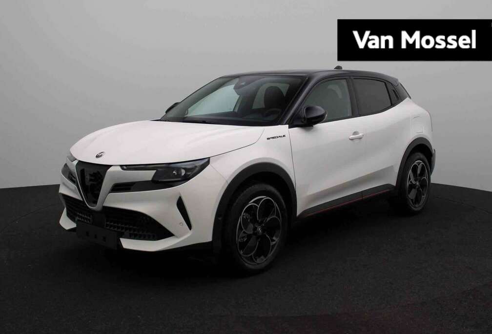 Alfa Romeo 1.2 Hybrid 145 eDCT6 Ibrida Speciale