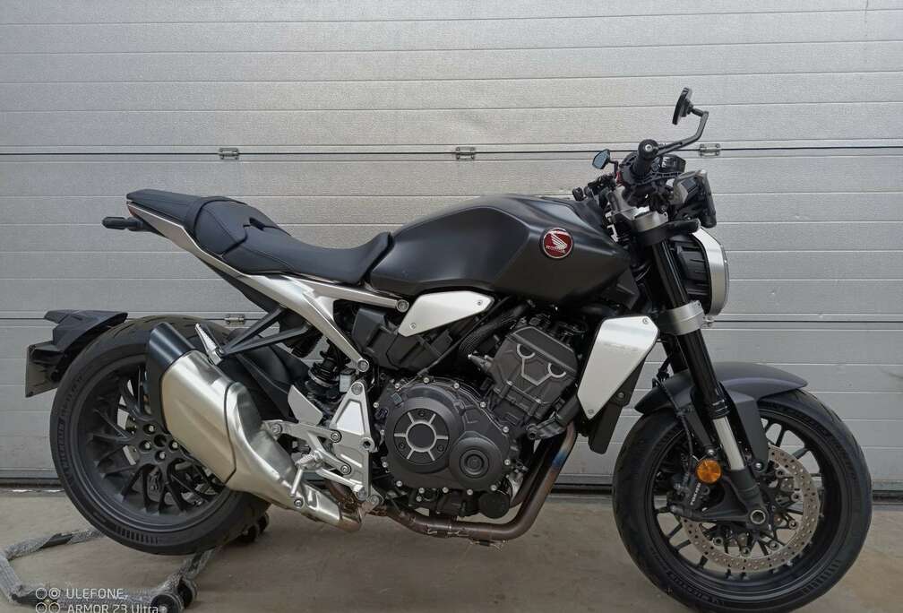 Honda CB1000R SC80 2022