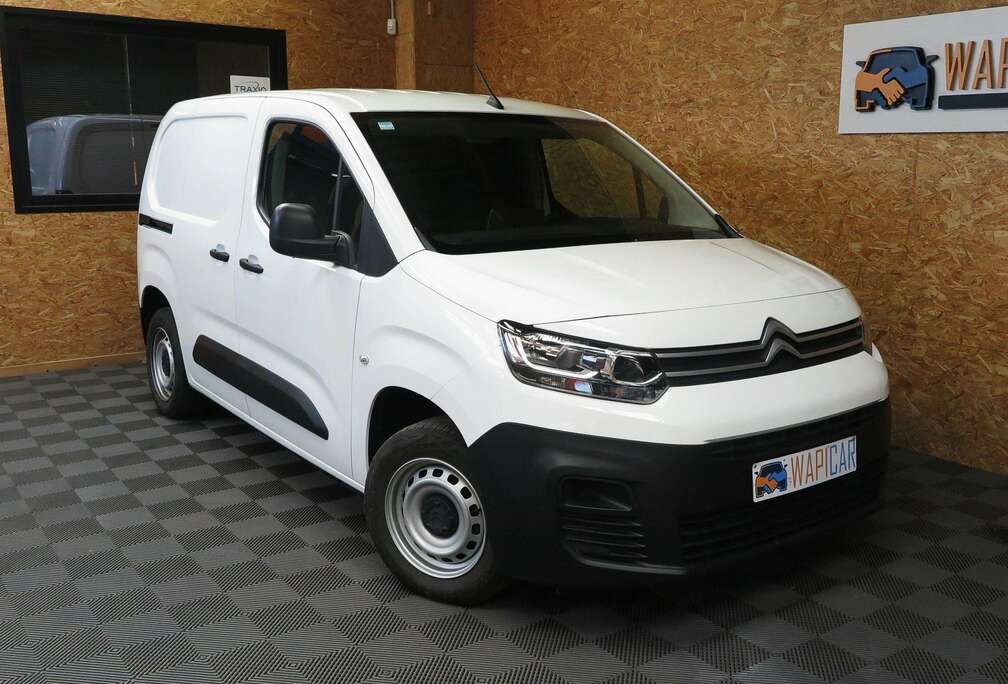 Citroen BERLINGO 1.5L DIESEL 3places* GPS * CLIM * ATT REM