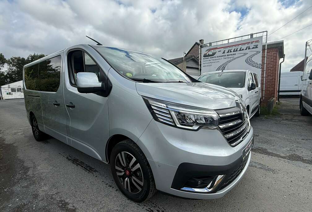 Renault Luxe 9 places !
