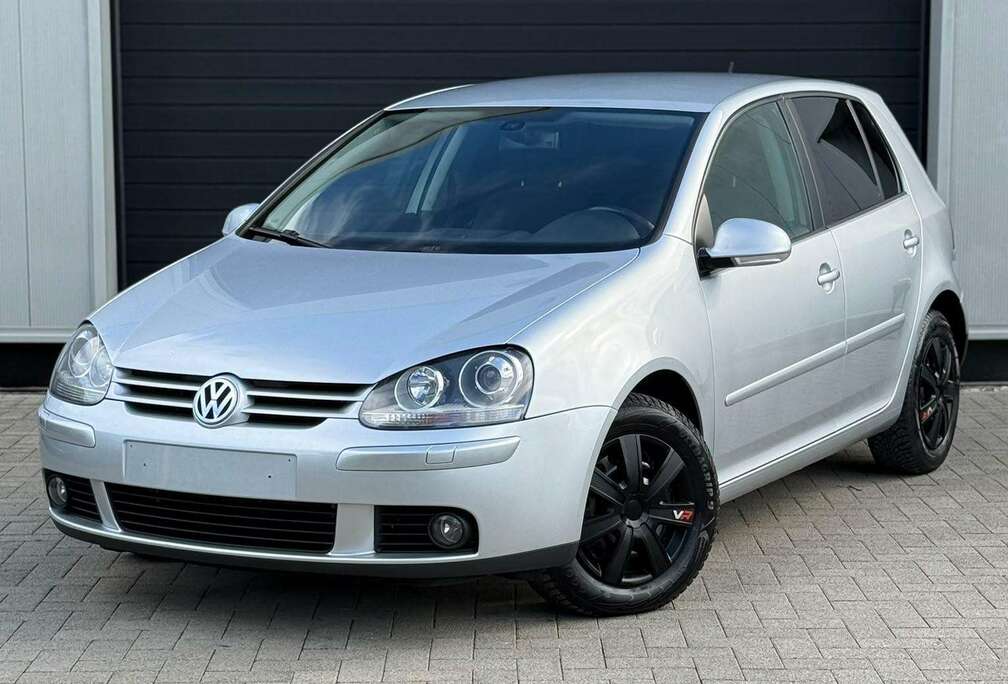 Volkswagen Vw Golf 5 1.6 FSI Essence Boîte automatique Apple CarPlay