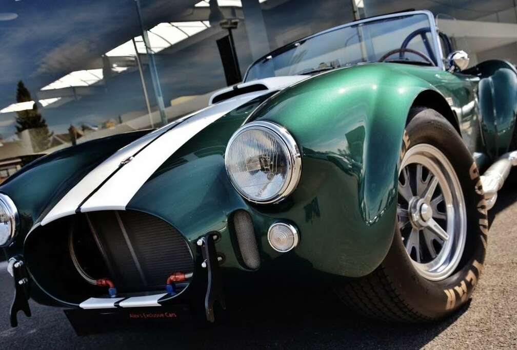 AC Superformance Cobra  / 460ci V8 / Tremec 5-speed